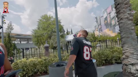 SteveWillDoIt & 6ix9ine Got Kicked Out of A Theme Park