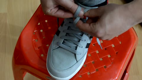 This Life Hack Will Teach You How To Tie Your Shoelaces In 2 Seconds