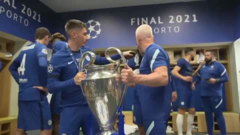 Chelsea lift Champions League trophy as victors!