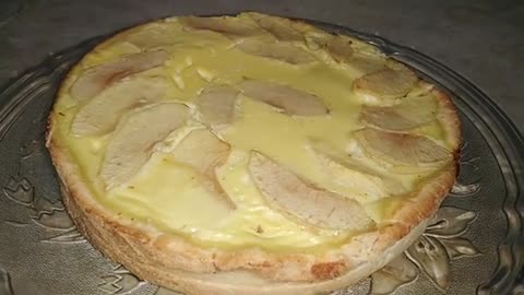 Swiss apple tart apple tart apple pie tart Food iz ready