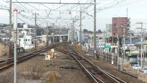 Tokaido set leaving the over flow siding