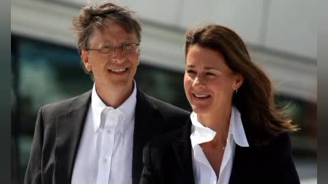BREAKING NEWS!!! 🔴 Bill Gates Divorces Wife Melinda Gates 2021