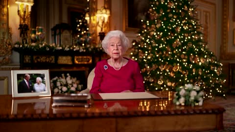 Queen speaks of losing Prince Philip