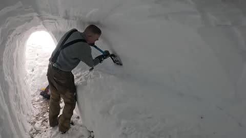 Dugout Shelter Under 10ft (3m) of Snow - Solo Camping in Survival Shelter During Snow Storm