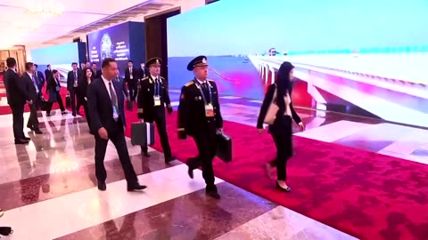 Putin seen in China accompanied by nuclear briefcase