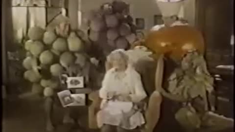 Fruit of the Loom Commercial - 1978