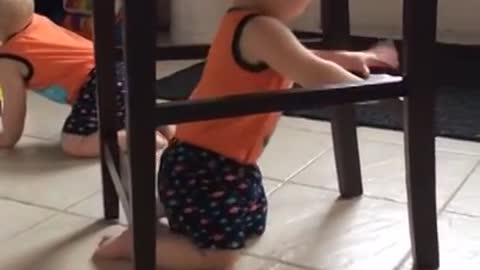 [ LoveBaBy ] - Baby stuck under chair comes up with genius idea - Funny - Funny BaBy