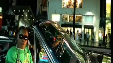 Hurricane Chris ft. Big Poppa of Ratchet City - The Hand Clap (Official Video)
