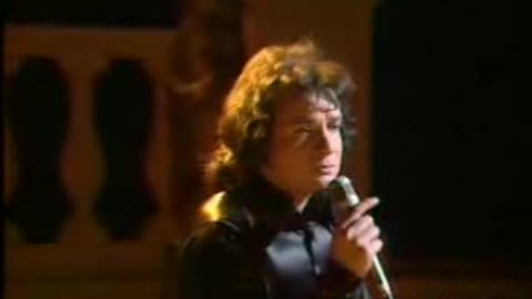 Michel Sardou - Les Vieux Mariés = Music Video 1973