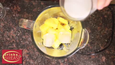 How To Make The Best Non-Alcoholic Pina Colada