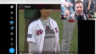 First Woman To Play in Men's College Baseball Can't Throw