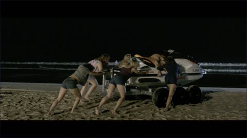 [Movie] Rough Night - Ilana Glazer bare soles