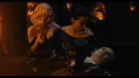The Invitation (2022) - Dracula Wives fight Scene