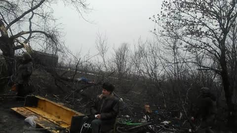 Peaceful Residents Evacuation From Vuhlehirs'k Near Debaltesevo In Donetsk Oblast