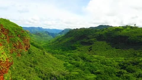 FLYING OVER HAWAII (4K UHD) - Relaxing Music Along With Beautiful Nature Videos - 4K Video HD