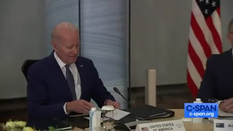 Biden Utilizes Notecard for Engaging Discussions at G7 Summit