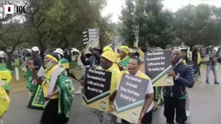 Watch: Ramaphosa supporters outside Nasrec ahead of ANC NEC meeting