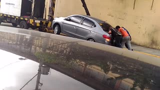 How Not to Tow a Vehicle