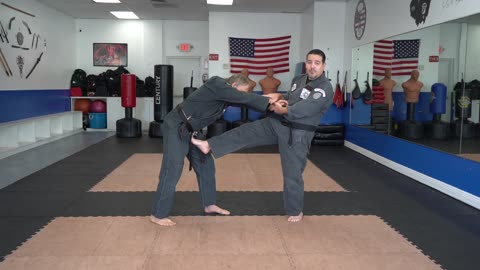 Correcting common errors executing the American Kenpo technique Snaking Talon