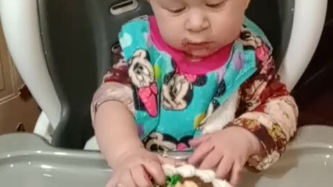 Baby unsure of 1st Birthday cake 🎂!!!!