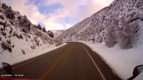 Driving a semi truck from Logan, Utah, to Diamondville, Wyoming, including winter scenery (4/7)