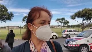 Dr Stella Botha Mead-Clinic queuing outside Gatesville Melomed vaccination centre