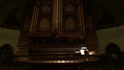 Live church organ