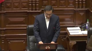 Vizcarra afirma ante Congreso que no ha cometido ningún acto ilegal