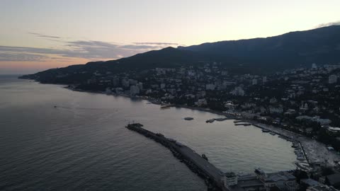 Yalta,Crimea(RUSSIA) nel 2021 LA MONTECARLO RUSSA DOCUMENTARIO posto giusto dove chiedere l'asilo politico appunto in Russia a volte basta solo cambiare Paese per essere felici..come in Italia giusto??