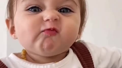 baby showing little emotion || baby showing face || little baby || little emotion || Om Kids