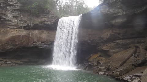 Greeter Falls