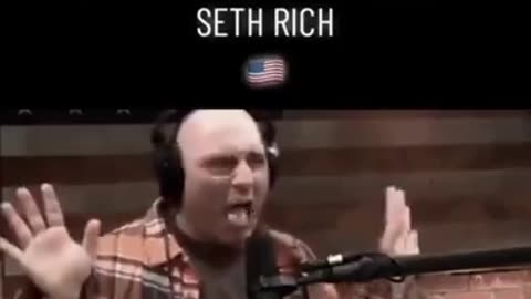 Joe Rogan Cautiously, Quietly Mentions the Clintons After Ripping on Seth Rich's Murder Narrative