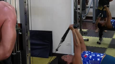 Cable Lying Triceps Extension-AndreMaySC
