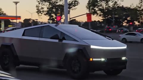 Elon musk spotted with Cyber truck Video on rumble