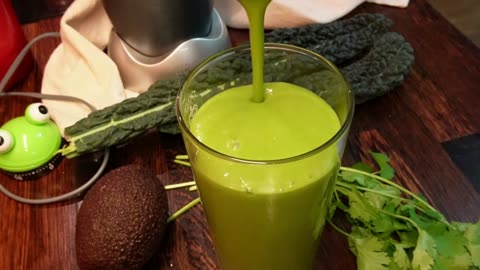 Immune-Boosting Green Smoothie Recipe 🌿💪😎👍