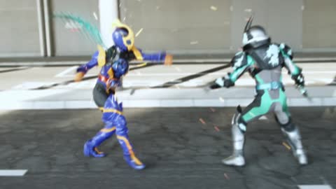 kamen rider revice episode 13:Fenix's Close Call!