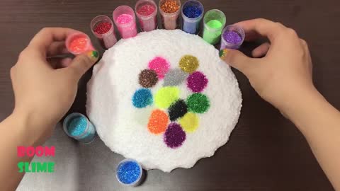 Glitter slime making