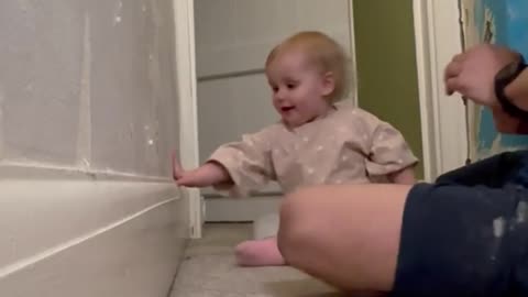 Dad Gives Baby a Lesson in Positivity