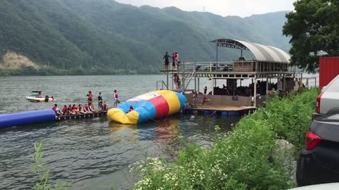Water Leisure in Korea-Blob Jump-4