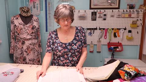 Sewing & Modeling the Nyoka Drees from Sinclair Patterns
