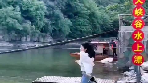 Wobbly Bridge Wonders: Laughter-Fueled Chinese Tourist Adventure