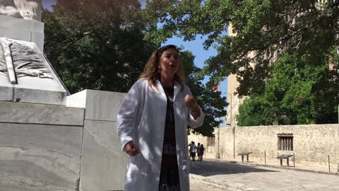 MyFreeDoctor Team member Angelina Farella, M.D. at the Alamo