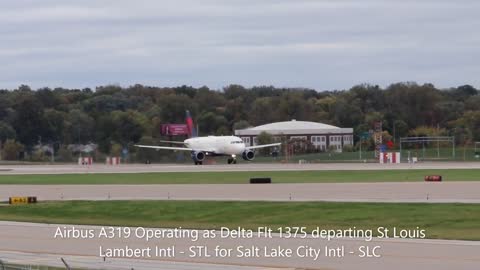 Afternoon plane spotting at St. Louis Lambert International Airport on October 27, 2021