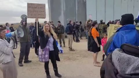 Jewish Activists Attempt To Block Humanitarian Aid