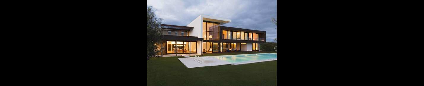 Architecture design of Modern Houses